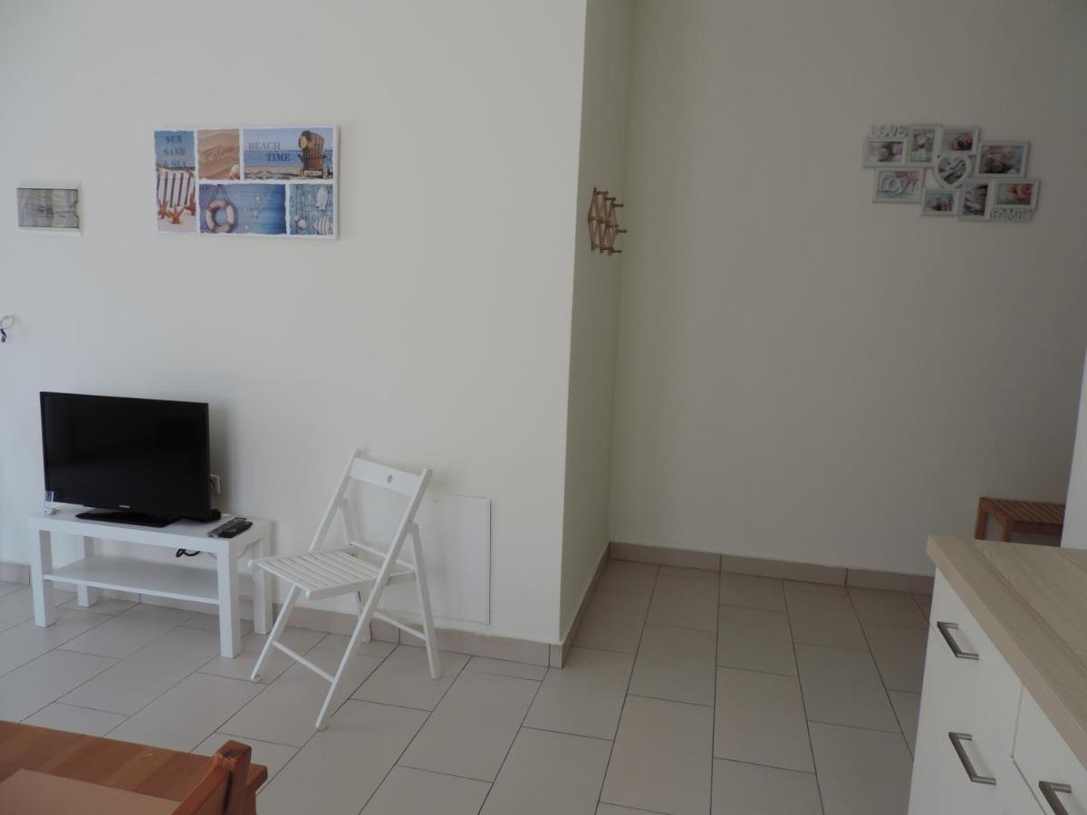 Fotis Apartments Skala Neon Kydonion Luaran gambar