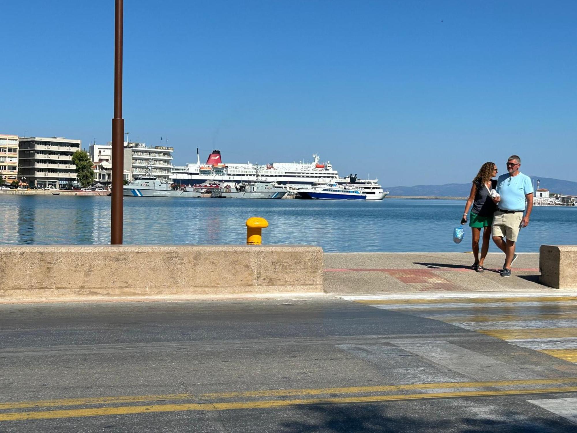 Fotis Apartments Skala Neon Kydonion Luaran gambar